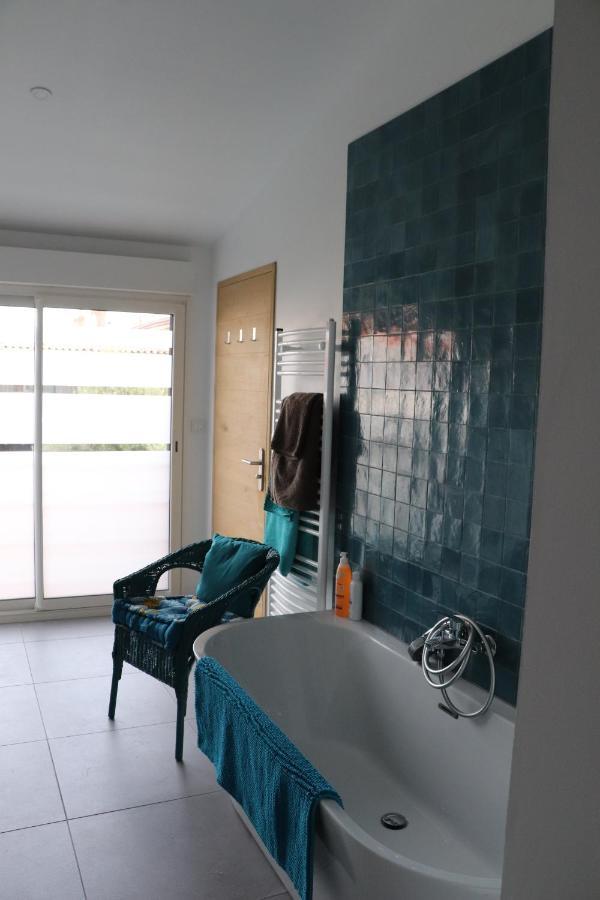 CHAMBRES chez l'habitant Córdoba et Lhassa Bordéus Exterior foto
